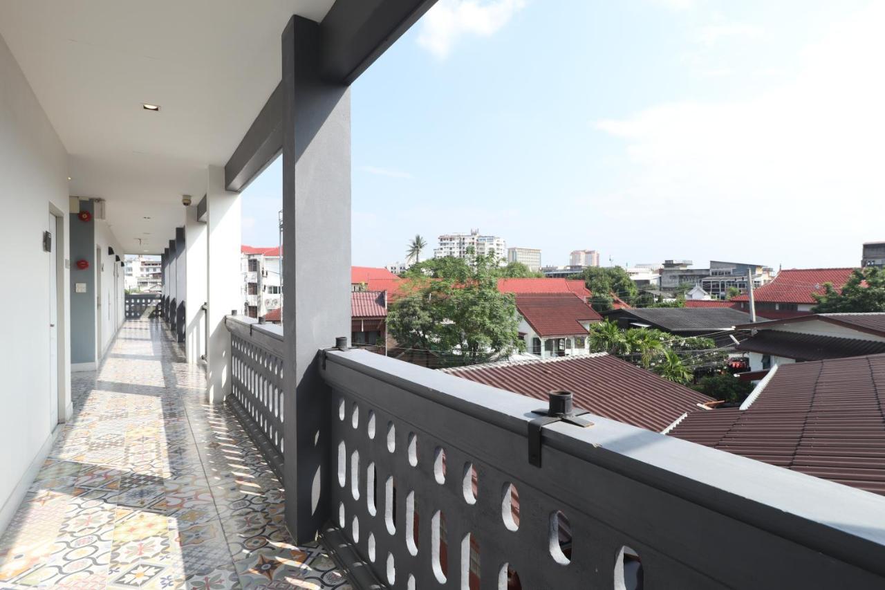 The Guest Chang Moi Boutique Hotel Chiang Mai Exterior foto