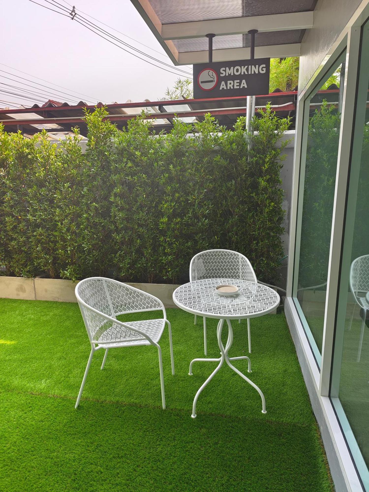 The Guest Chang Moi Boutique Hotel Chiang Mai Exterior foto